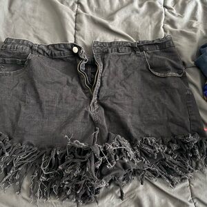 SHEIN Curve Black Denim Shorts